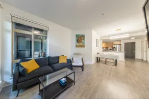 Spacious Modern 3BR Condo at UBC Quiet & Convenient - Image 2