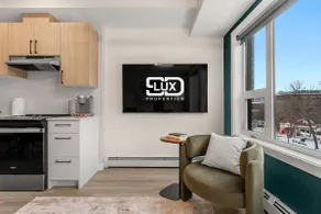 Camel & Clay suite • City Views • 17 Ave District - Image 4