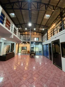 House by a canal 10 mins to DMK (Serene’s House) - Image 4