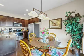 Prairie View West | 3BR/2.5BA | Near UIUC - Image 4