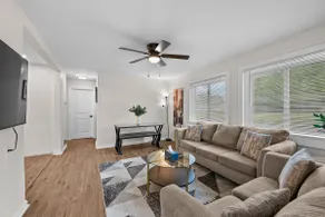Westland Way | King + Queen | Near DTW - Image 3