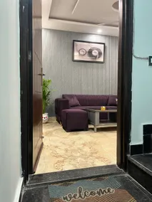45Boulevard 3-Entire, Furnished 2BHK Flat in Sec45 - Image 2