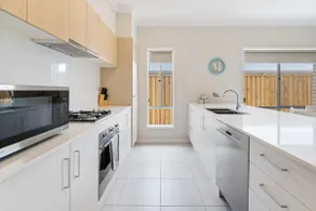 Homely yet comfortable | 4BR near Spring Mountain - Image 5