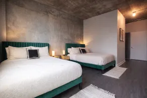 Upscale DTLA Loft | Pool*Gym | Free Parking - Image 3