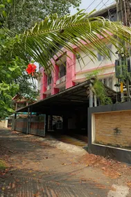 Home & Care - Image 2