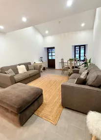 La Maison du Lierre | Signature 3-Suite House - Image 2