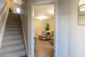 Angel House - 3 bedrooms close to Airdrie Centre - Image 4
