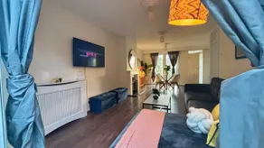 The Four Bedroom Garden Escape - Image 2