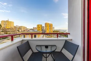 Seaview Comfort Apartment 2 - Image 2