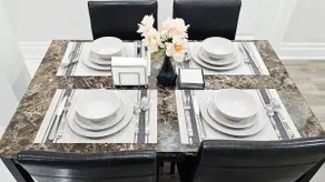 Modern & Stylish Family Getaway! - Image 3