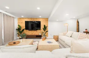Fam Retreat, Hot Tub, BBQ, Ski, Game Room, Backyard - Image 4