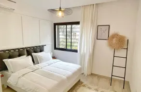 Modern Luxury Apartment in La Marsa, Tunisia - Perfect Getaway - Image 4