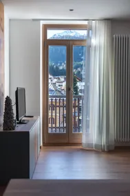 Luxury Cozy Apartment [Free Parking+Wi-Fi] - Image 5