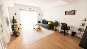 Lux 1BD•Heart of Glendale•King Bed•Resort Style - Image 2