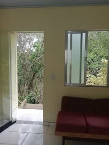 Seasonal rental house 1 bedroom accommodates 2 people - Image 2