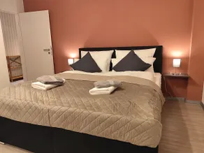 Family apartment - 2 bedrooms, 2 bathrooms, parking, elevator - Image 3