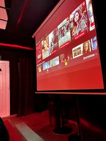 REDROOMX Loveroom - Image 5