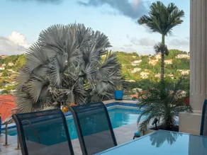 Stylish 1BR with Pool & Marina Views - Image 5