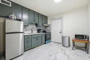 3625 #14 Phoenix Marble Flats - Image 5