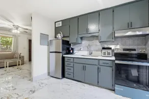 3625 #14 Phoenix Marble Flats - Image 4