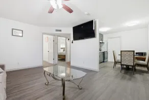 3625 #25 Modern Retreat - Image 3