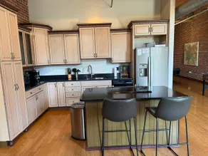 2bd/2ba, private balcony downtown STL - Image 5