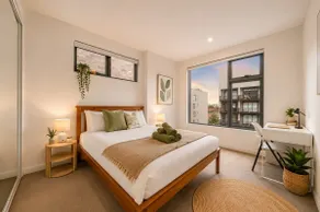 Designer 1BR Apt Rooftop Oasis & Fast CBD Access - Image 3