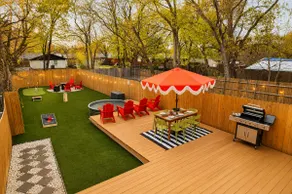 Pool, Putt, Firepit, Backyard Oasis-7 mins to AT&T - Image 4
