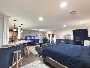 Spacious Private Suite • King Bed • Gated Property - Image 2