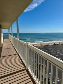 Breathtaking OCEAN FRONT Condo in Daytona Beach - Image 4