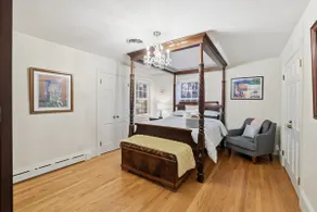 4 Mins to U of R! Spacious, Central Guest Suite! - Image 2