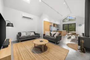 Halls Gap Base Camp - Image 2