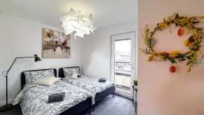 New Modern Detached House with 5bdr Glasgow - Image 4