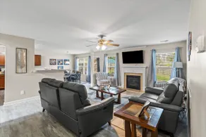 Group Friendly Haven – Steps from Light Rail - Image 3
