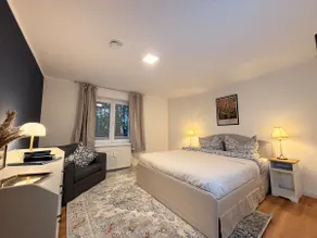 Royal Blue Residence – Elegant, Quiet & Exclusive - Image 3
