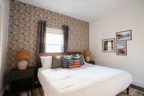 Sauna, Hot Tub, LakeViews, Dog Friendly, Sleeps 12 - Image 5
