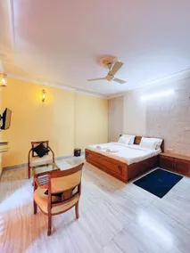 6 Bedrooms, Fully equppided, Central location - Image 2