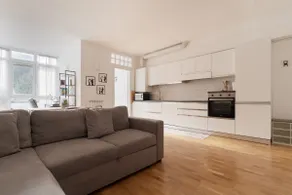 Cozy and modern apartment in Corvetto - Image 2
