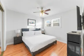 Bright & Modern 4BR Skokie Retreat - Image 5