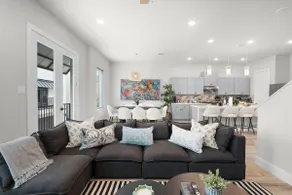 Priv 3BR | 4BA Home w/ Movie Room & FREE Parking - Image 3