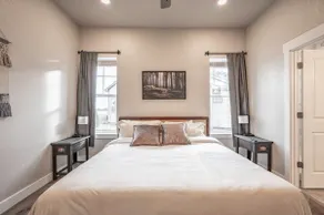 Lake Front| Perfect MidTerm|Family Friendly Luxury - Image 2