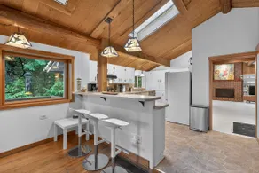 Charming Portland Getaway | Backyard | Library - Image 2