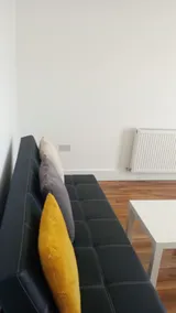 City Sparrow Apartment 3 - Image 5