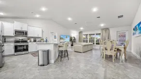 La Florida Estate | New 3-BR Luxury Pool & Spa - Image 3
