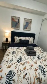 Unit For 4 By The Core With 3 Beds - Image 5