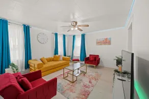 Grand Group Stay|Sleeps 20|Parking|Easy NYC Access - Image 2