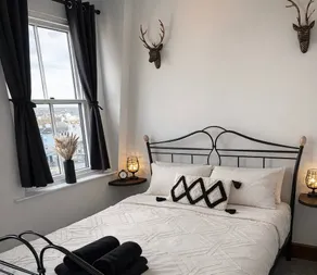 The Imperial Beachfront Penthouse Suite - Image 2