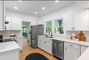 Prime Location! Spacious Family-Friendly Home - Image 2