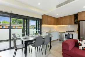 Cozy Marrickville Studio 10 Min Walk to Train - Image 2