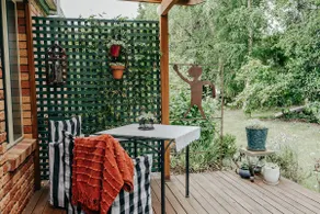 Huon Valley Studio | Private Deck + Lush Garden - Image 2